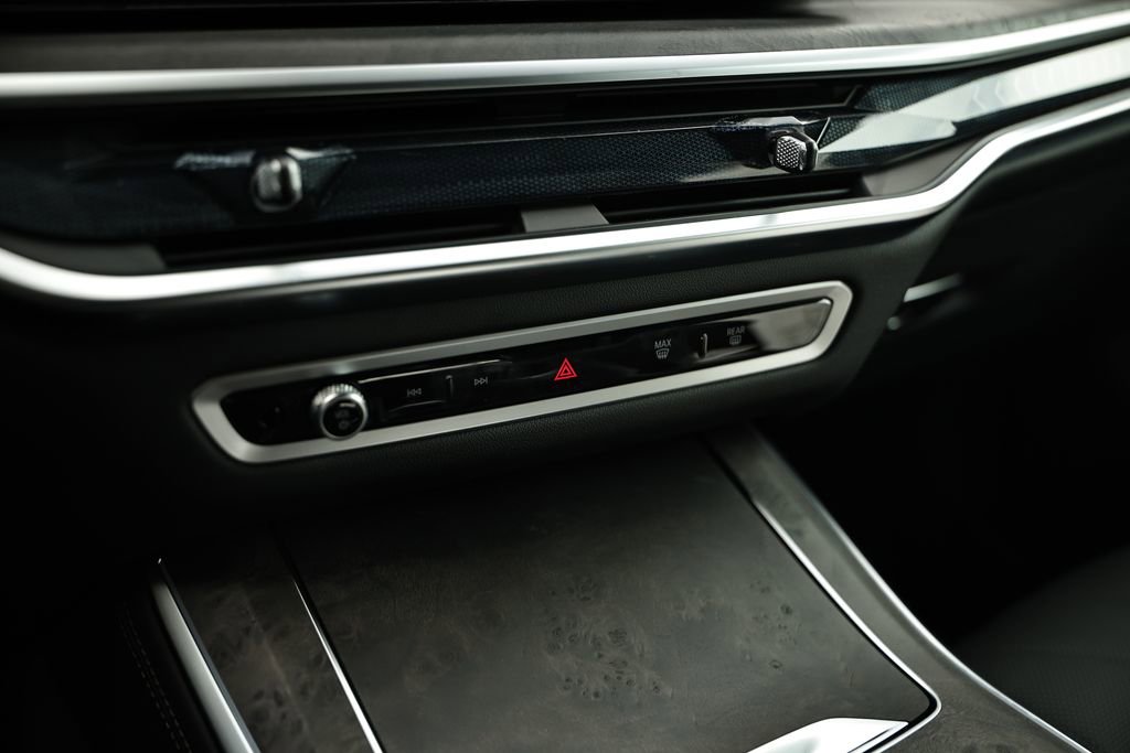 New 2026 BMW X5 xDrive50e w/ M Sport Package image 41