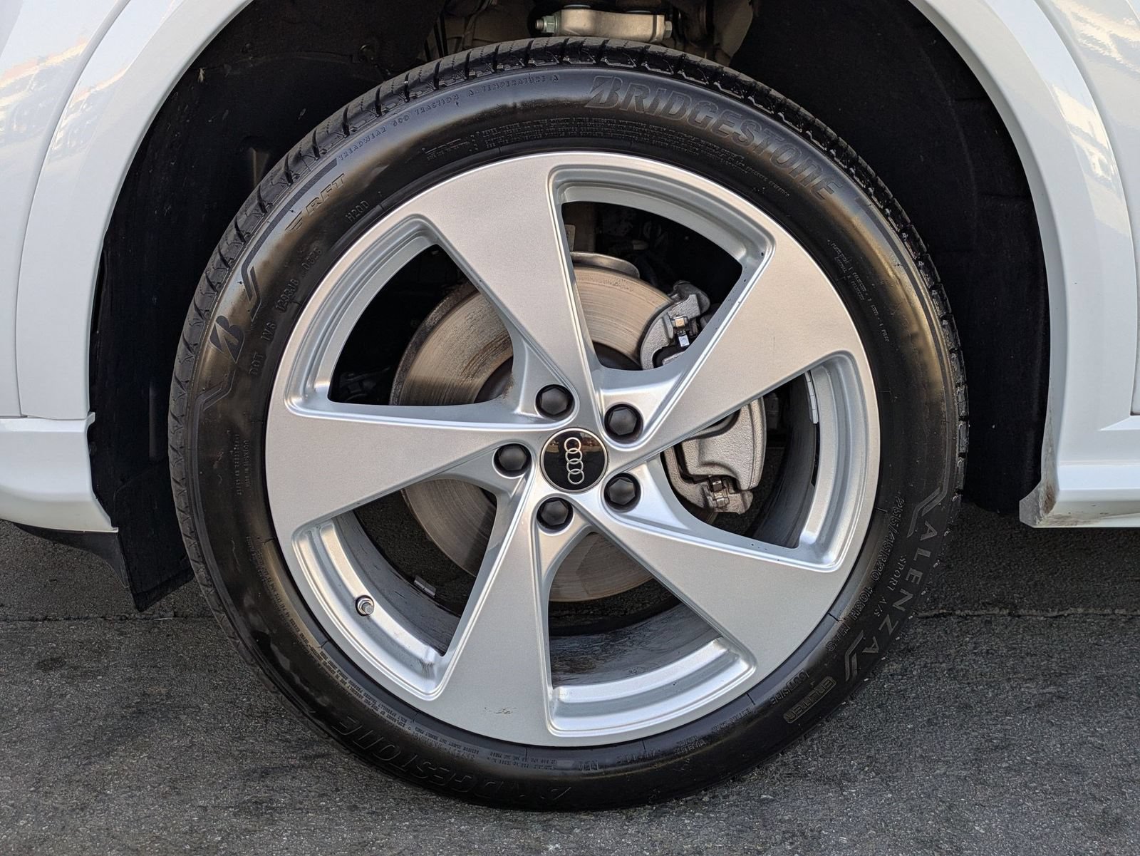 Used 2025 Audi Q5 Premium Plus w/ Premium Plus AWD/4WD image 25
