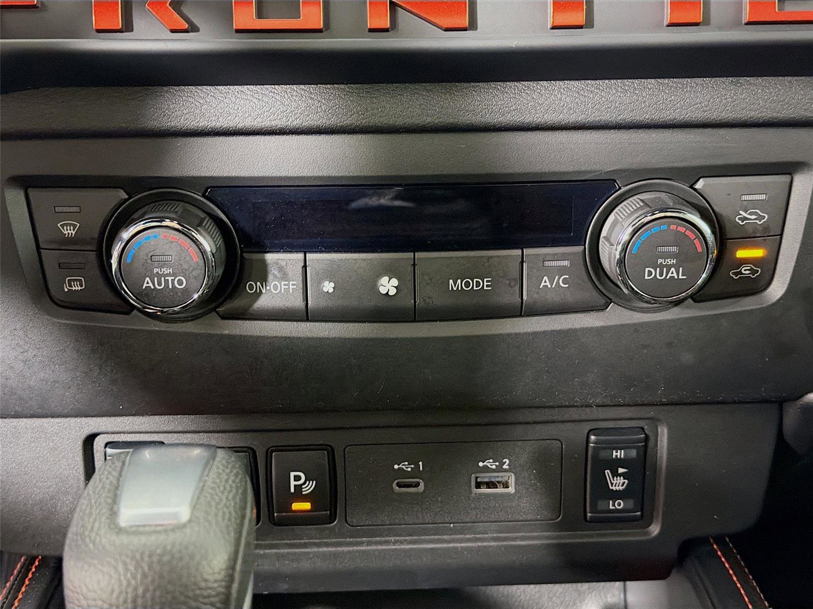 Used 2025 Nissan Frontier PRO-4X w/ Pro Convenience Package image 16