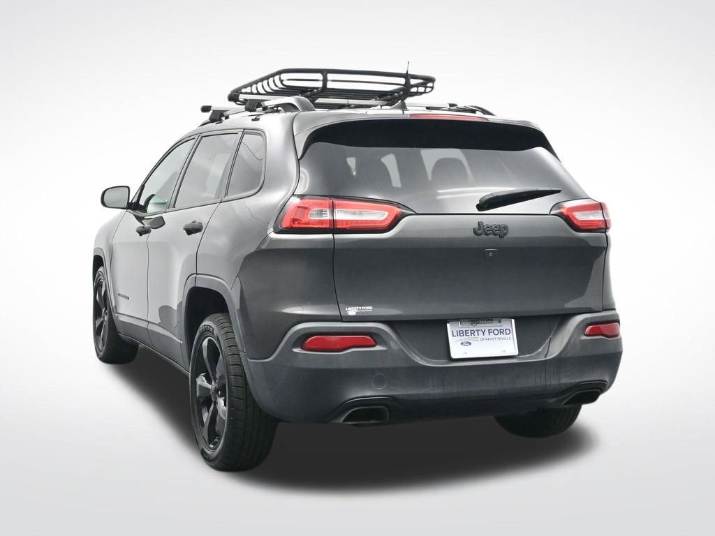 Used 2016 Jeep Cherokee Sport w/ Cold Weather Group image 9