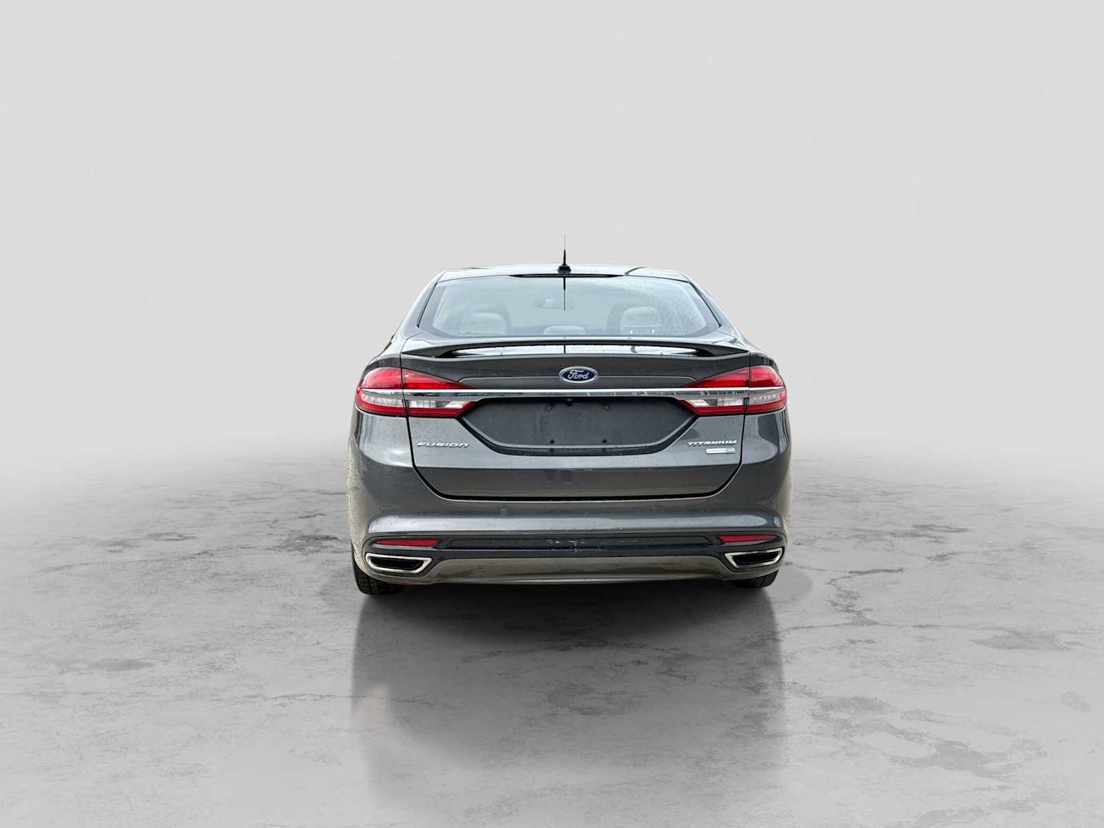 Used 2017 Ford Fusion Titanium AWD/4WD image 5