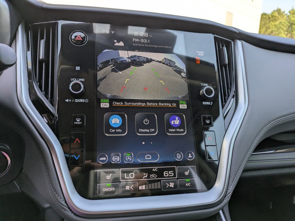 Used 2025 Subaru Outback Onyx Edition image 23