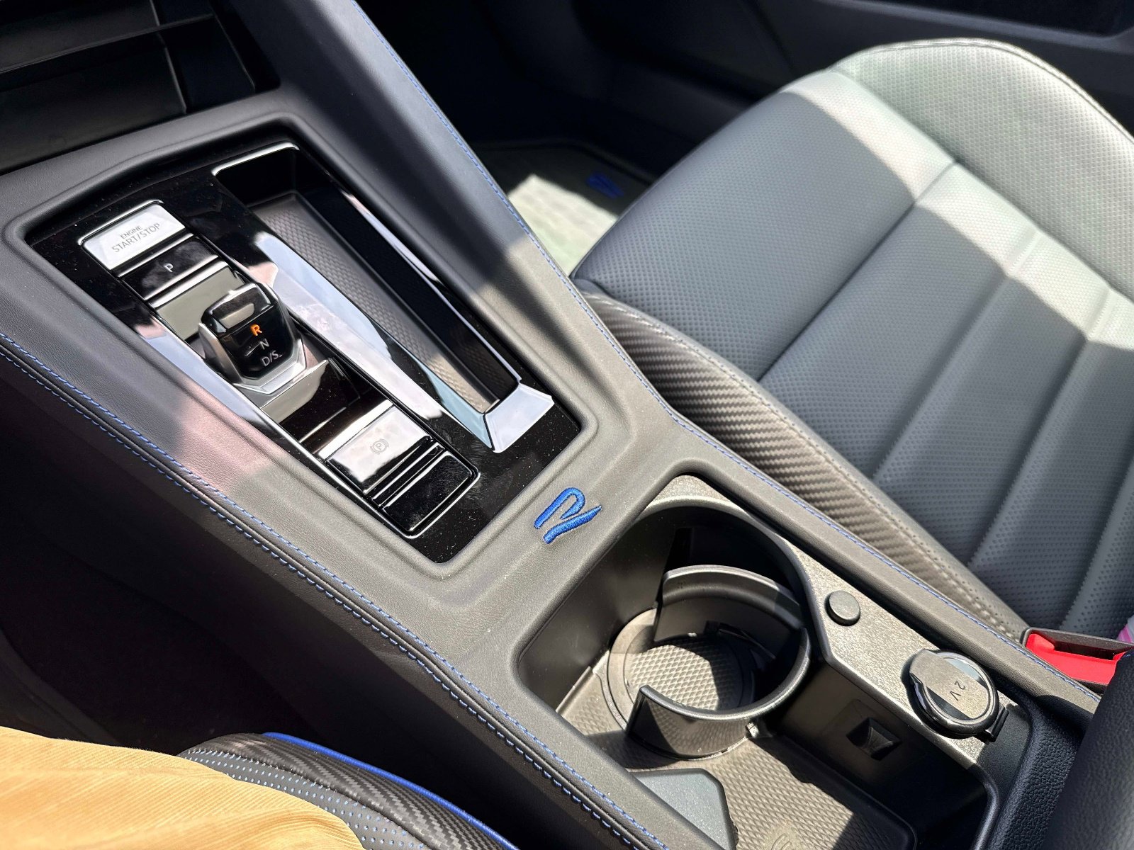 Used 2026 Volkswagen Golf AWD/4WD image 27