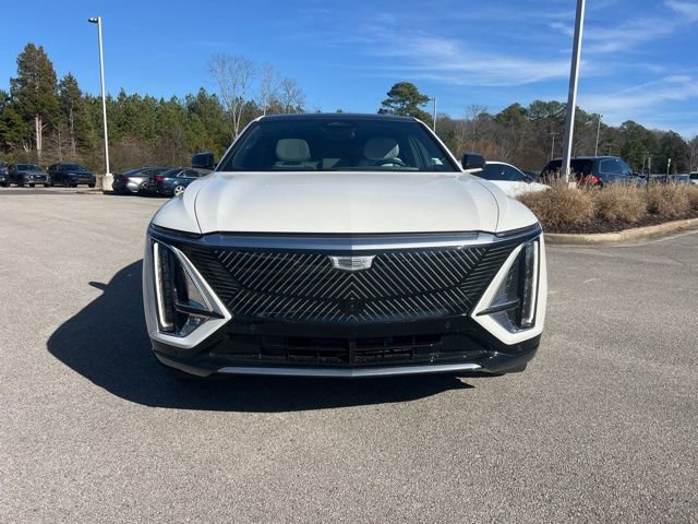 Used 2024 Cadillac Lyriq Luxury image 2