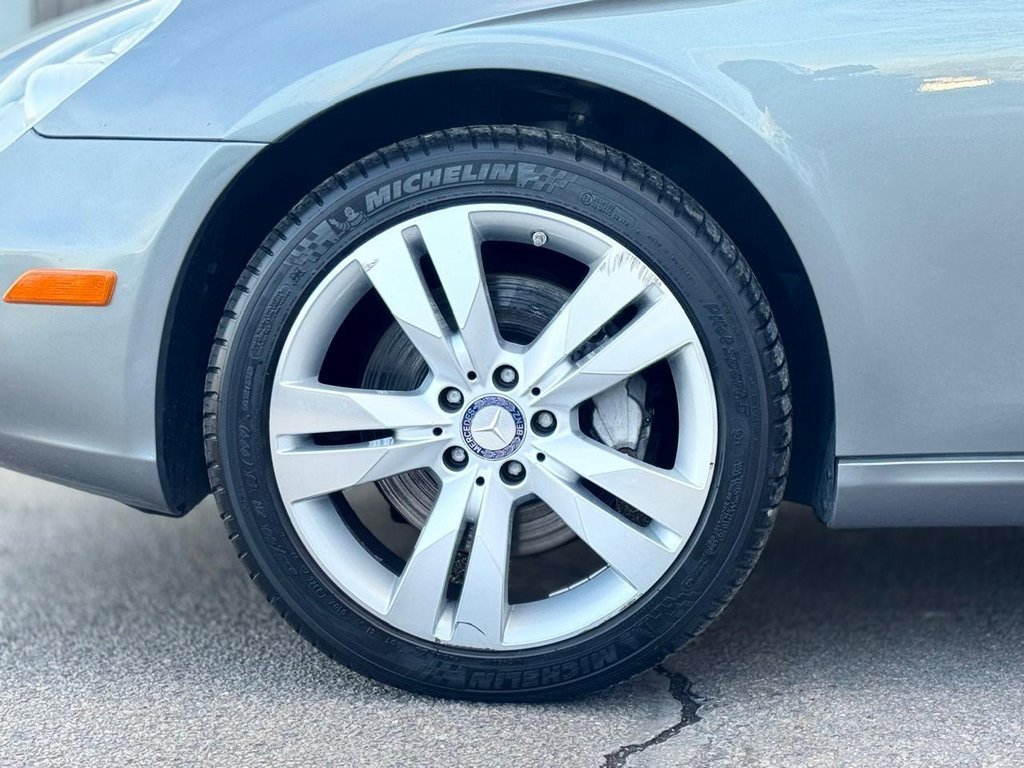 Used 2010 Mercedes-Benz CLS 550 image 11