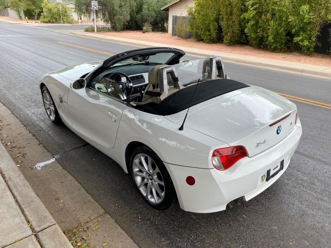 Used 2008 BMW Z4 3.0i RWD image 49