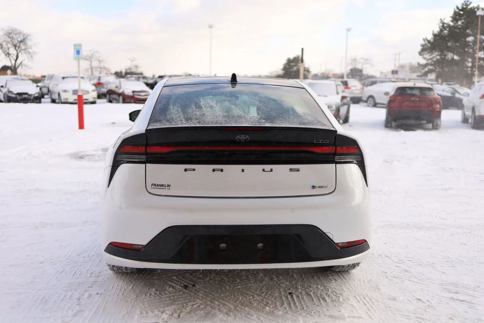 Used 2024 Toyota Prius Limited image 6