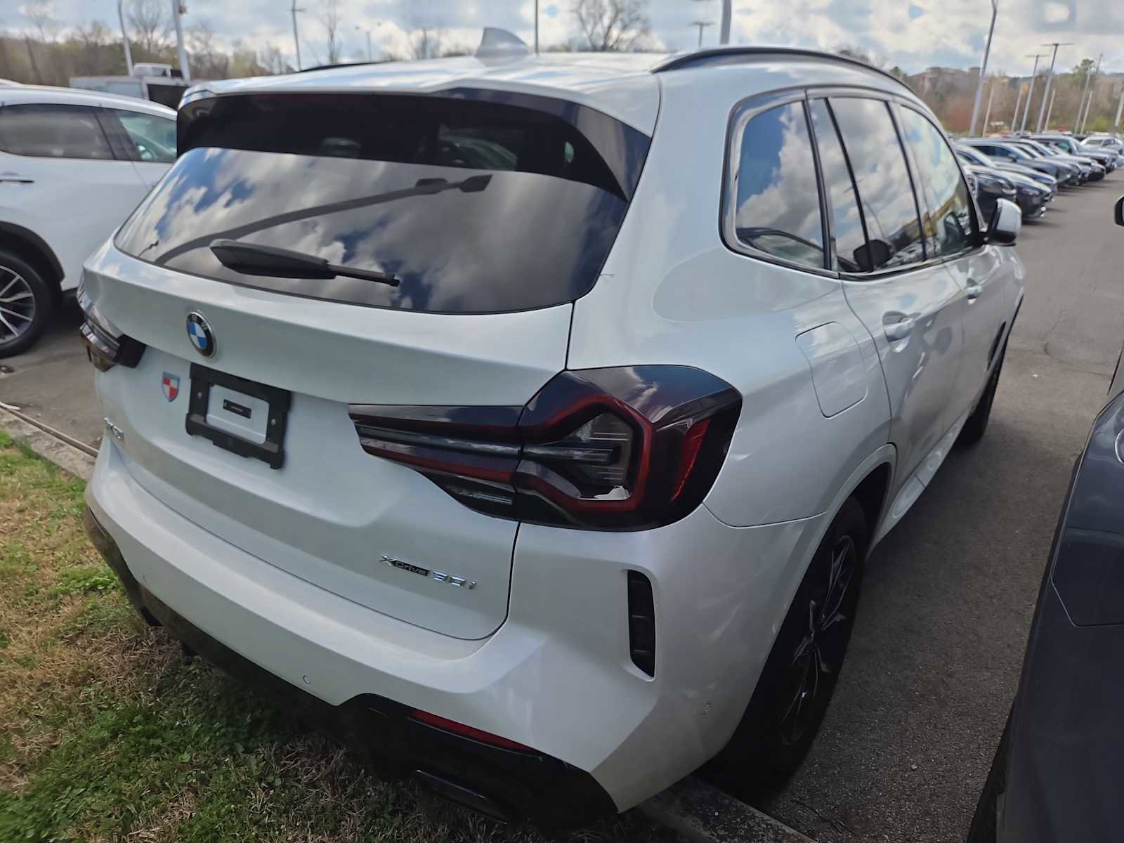 Used 2024 BMW X3 xDrive30i w/ Premium Package image 5