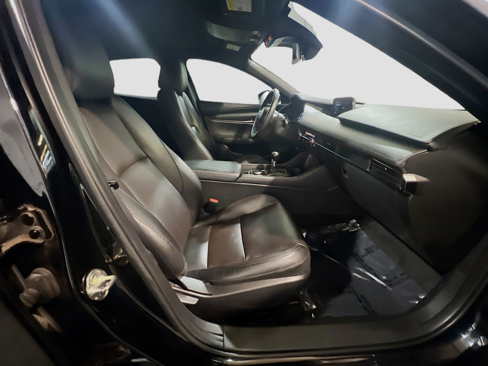 Used 2024 MAZDA MAZDA3 s FWD image 21