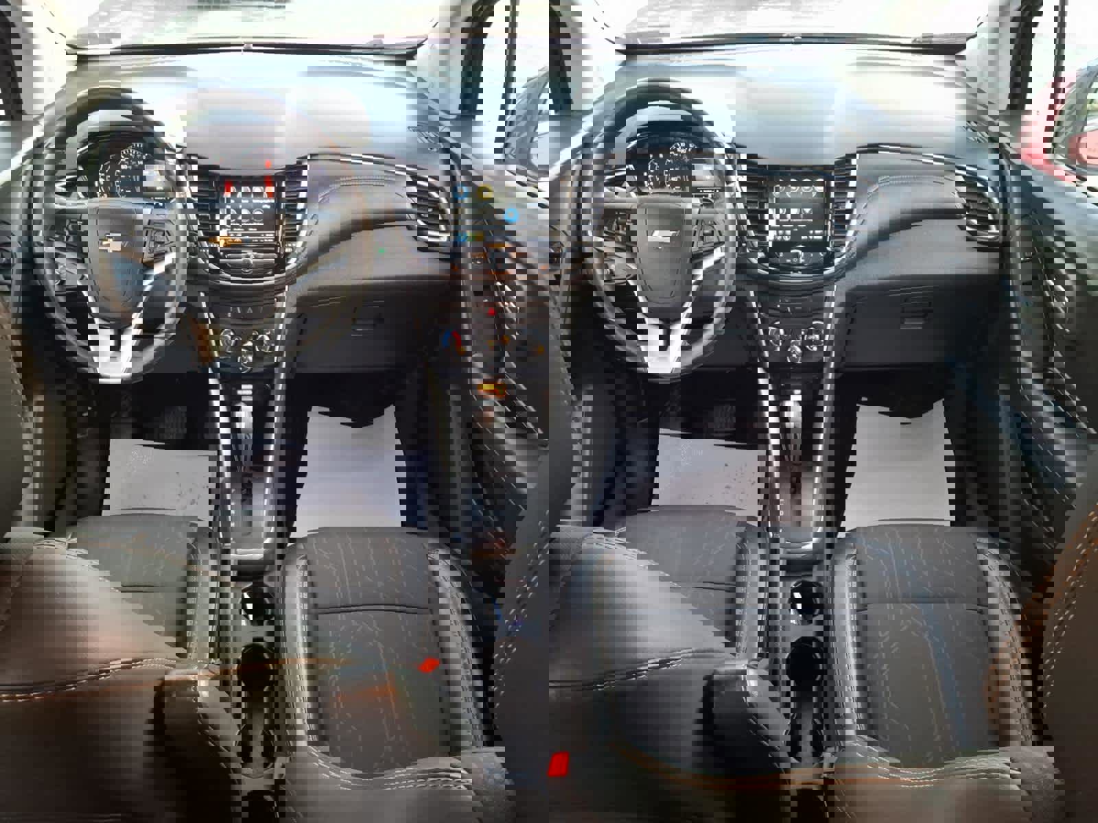 Used 2019 Chevrolet Trax LT w/ Driver Confidence Package image 8