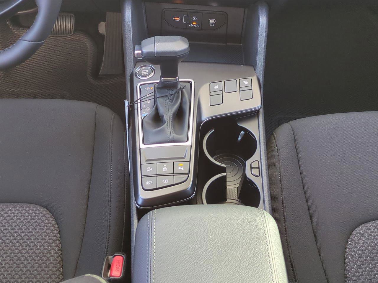 New 2026 Kia Sportage LX FWD image 19