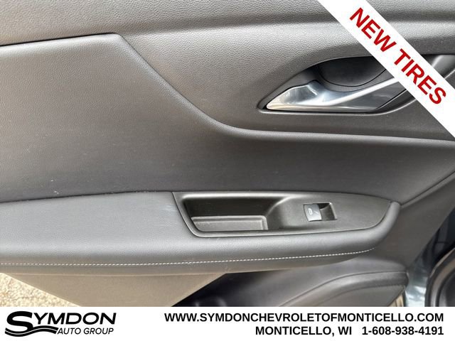 Used 2019 Chevrolet Blazer LT image 17
