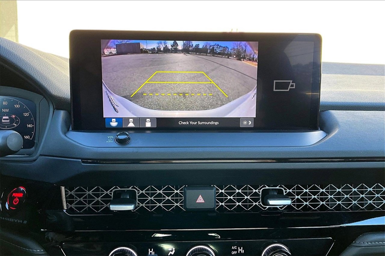 Used 2023 Honda Accord Sport image 13