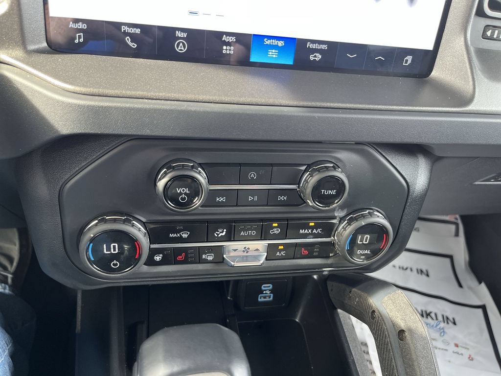 Used 2025 Ford Bronco Badlands AWD/4WD image 22