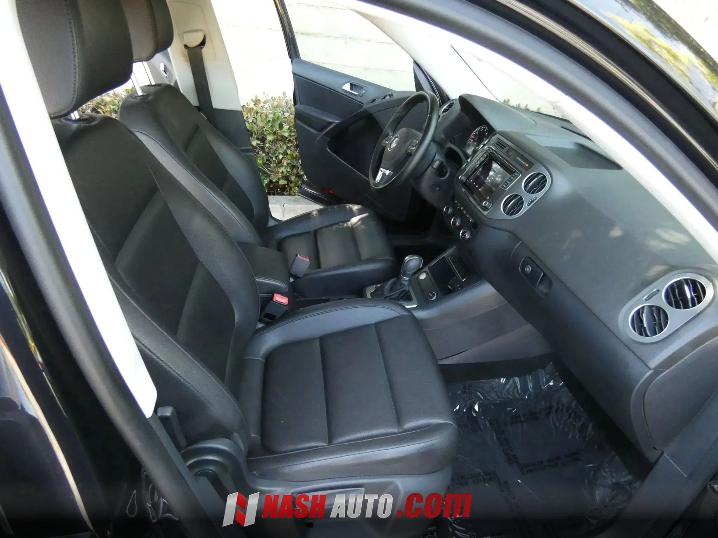 Used 2017 Volkswagen Tiguan S AWD/4WD image 27