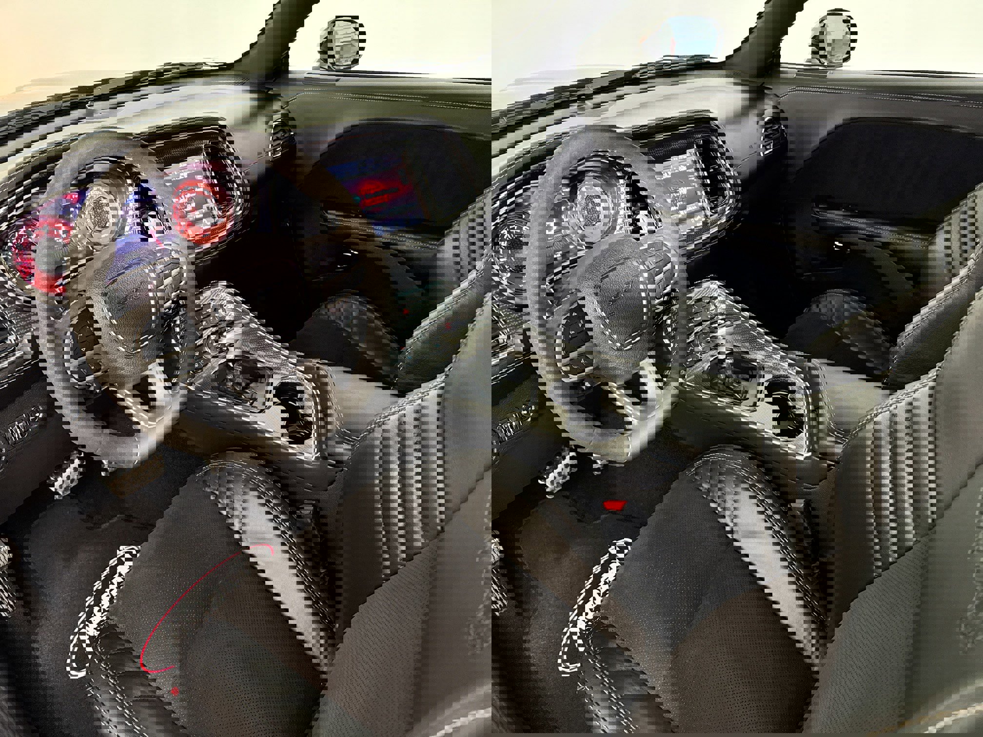 Used 2021 Dodge Challenger SRT Hellcat w/ Plus Package image 15