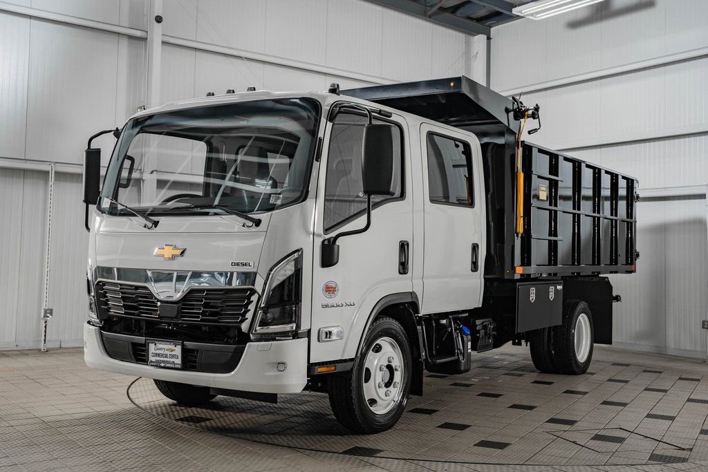 New 2025 Chevrolet Low Cab Forward 5500XD image 3