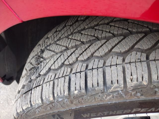 Used 2012 Ford Focus SE image 28