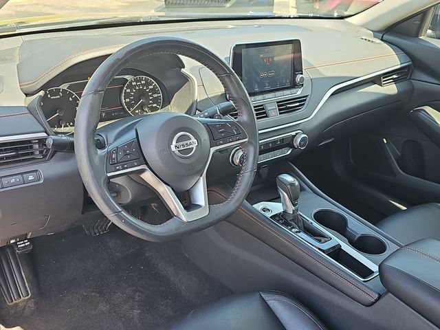 Used 2022 Nissan Altima 2.5 SR FWD image 17