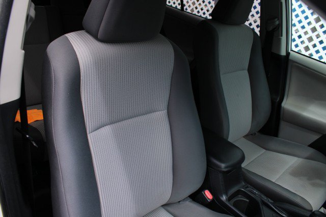 Used 2013 Toyota RAV4 LE FWD image 8