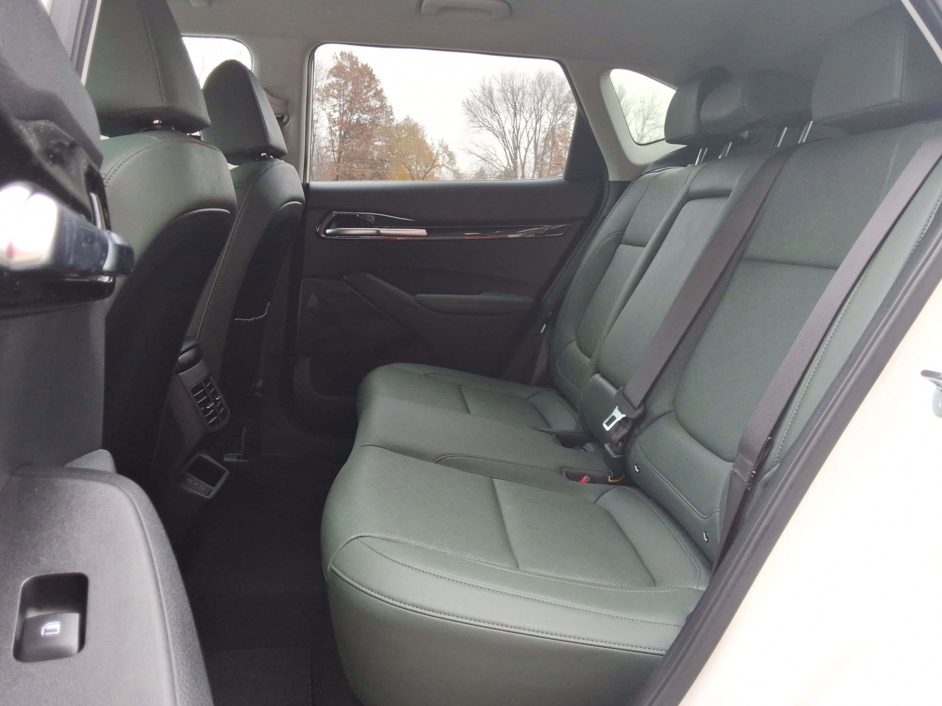 Used 2024 Kia Seltos SX image 30