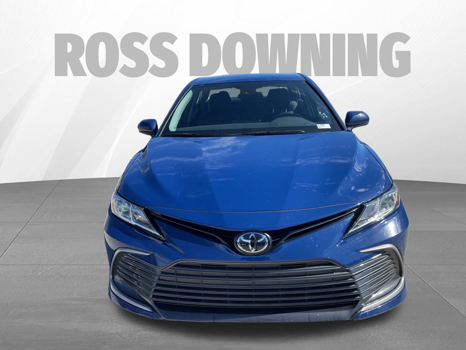 Used 2023 Toyota Camry LE image 2