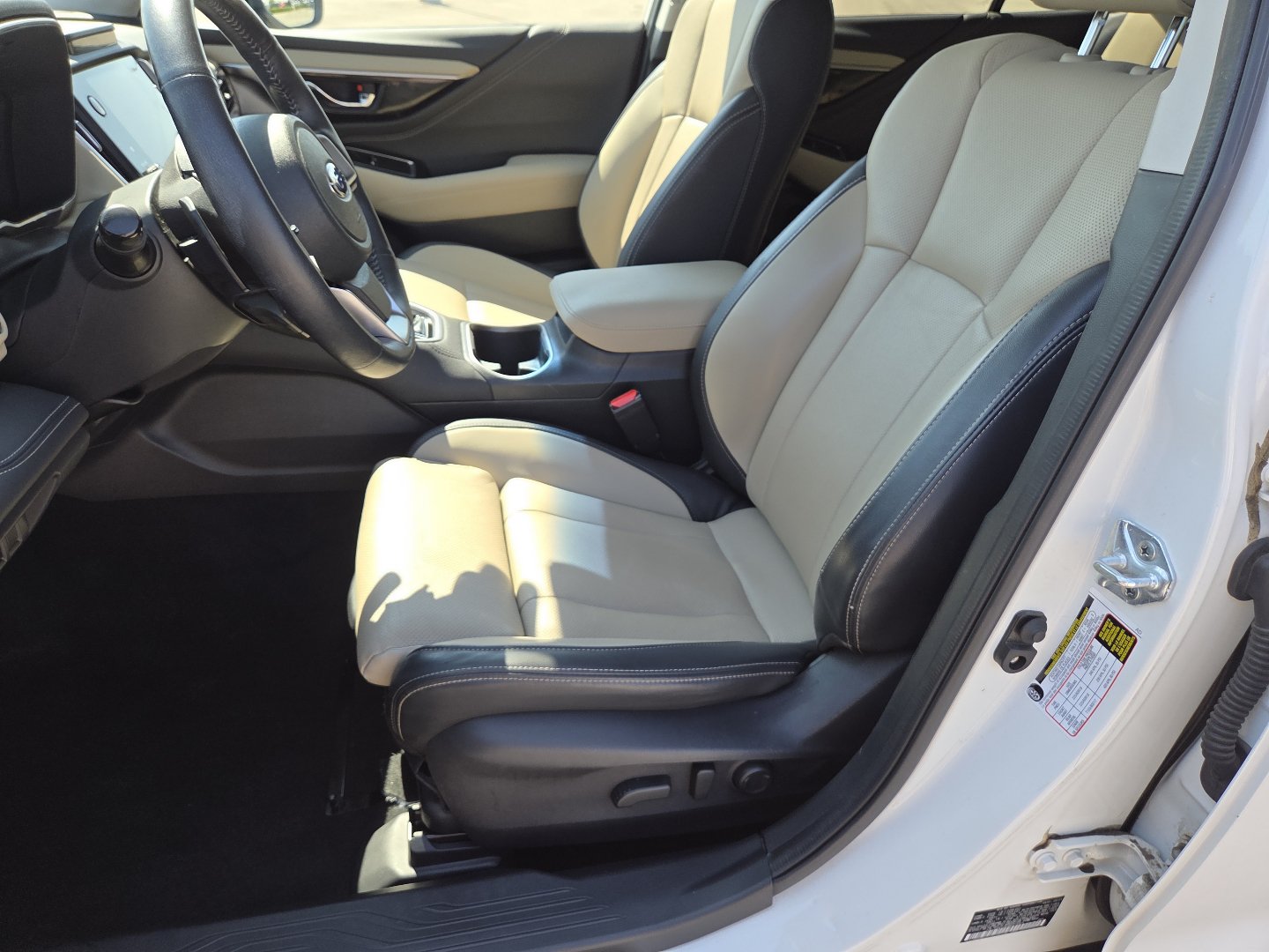 Used 2021 Subaru Outback Limited XT AWD/4WD image 26