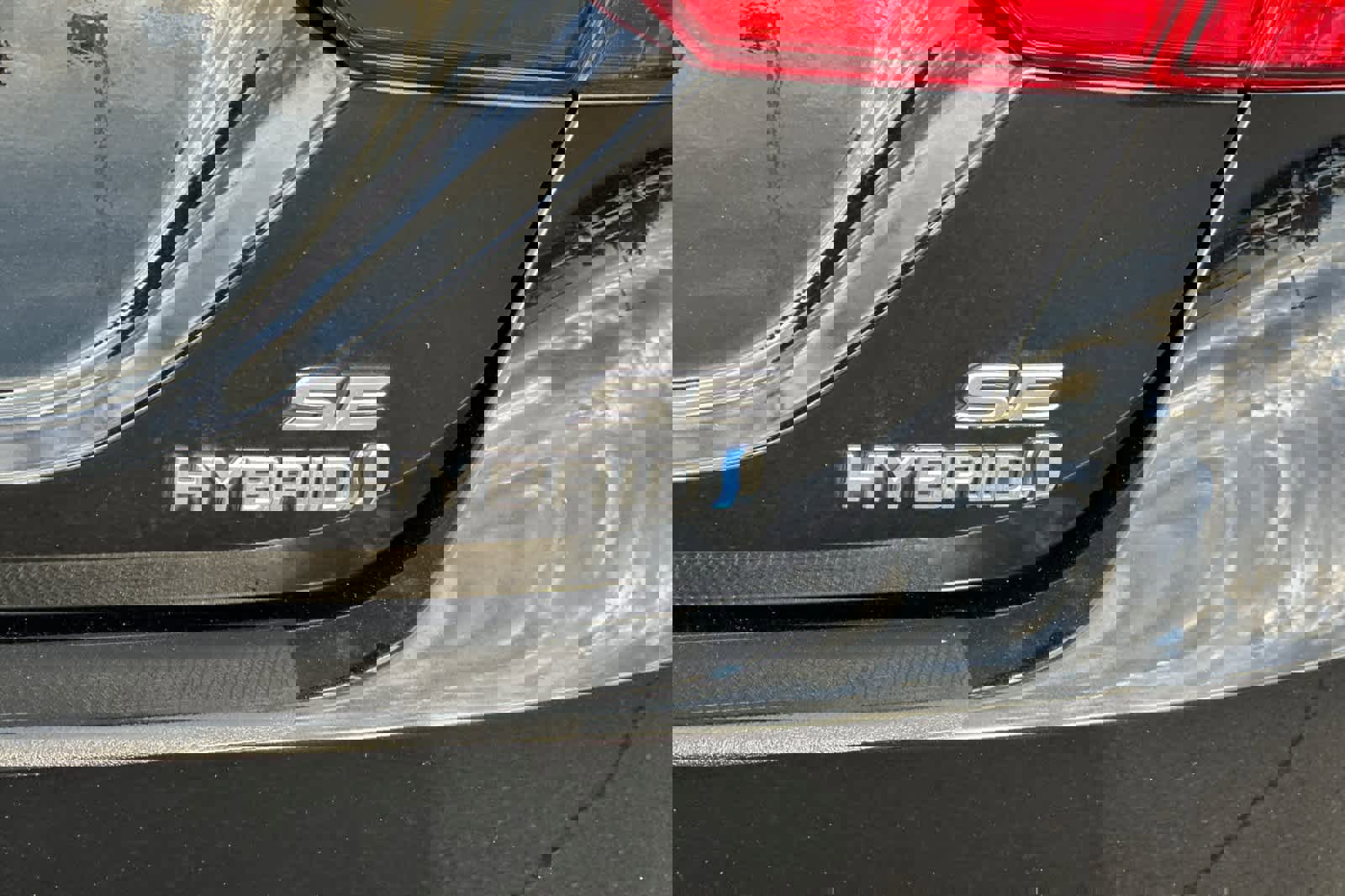 Used 2022 Toyota Camry SE image 30