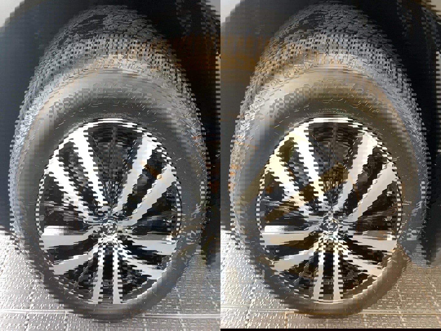 Used 2025 Nissan Pathfinder Platinum AWD/4WD image 6