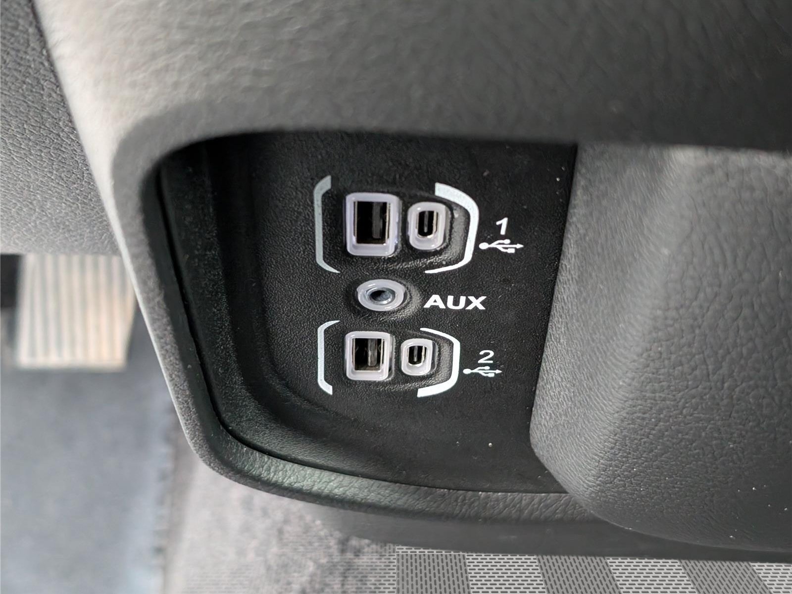 Used 2026 RAM 1500 Warlock AWD/4WD image 28