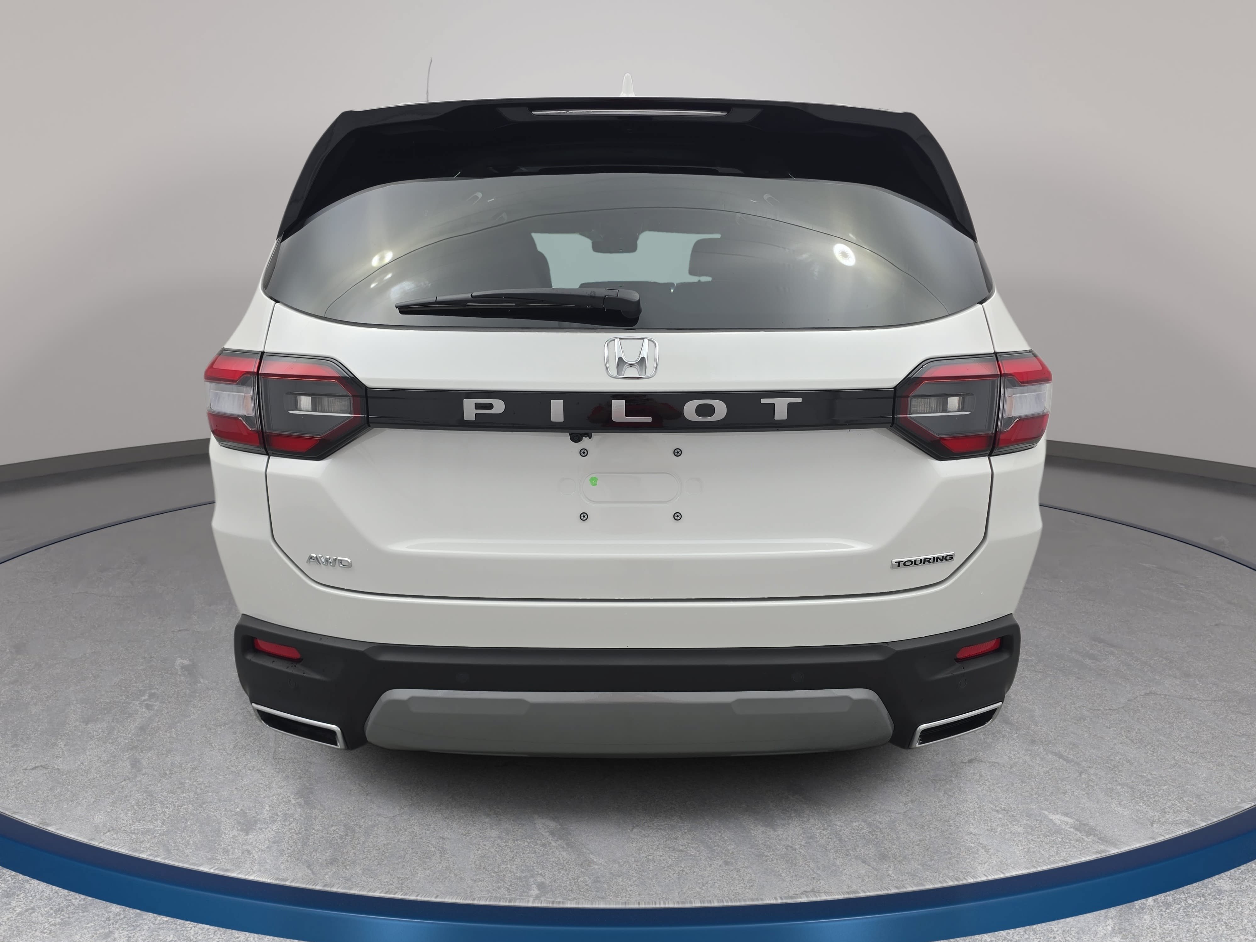 New 2026 Honda Pilot Touring image 6