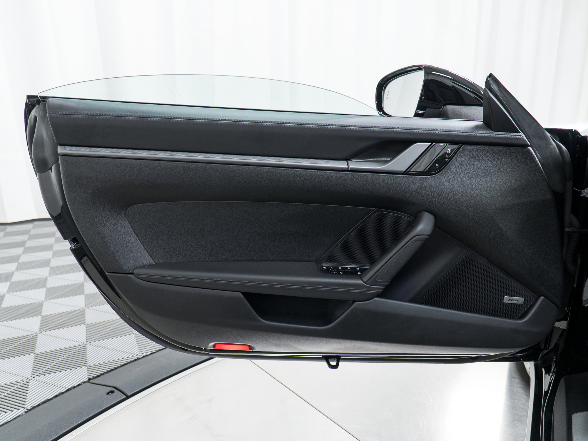 Certified 2021 Porsche 911 Carrera image 13