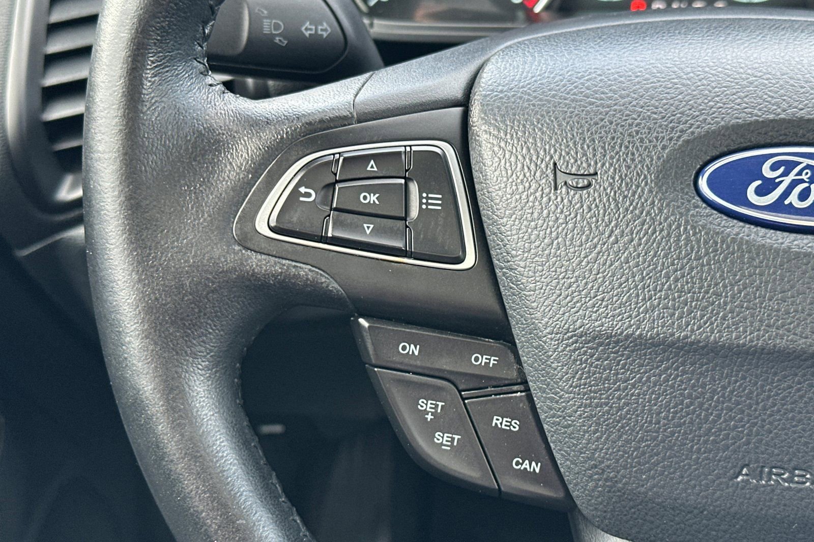 Used 2018 Ford EcoSport Titanium image 26