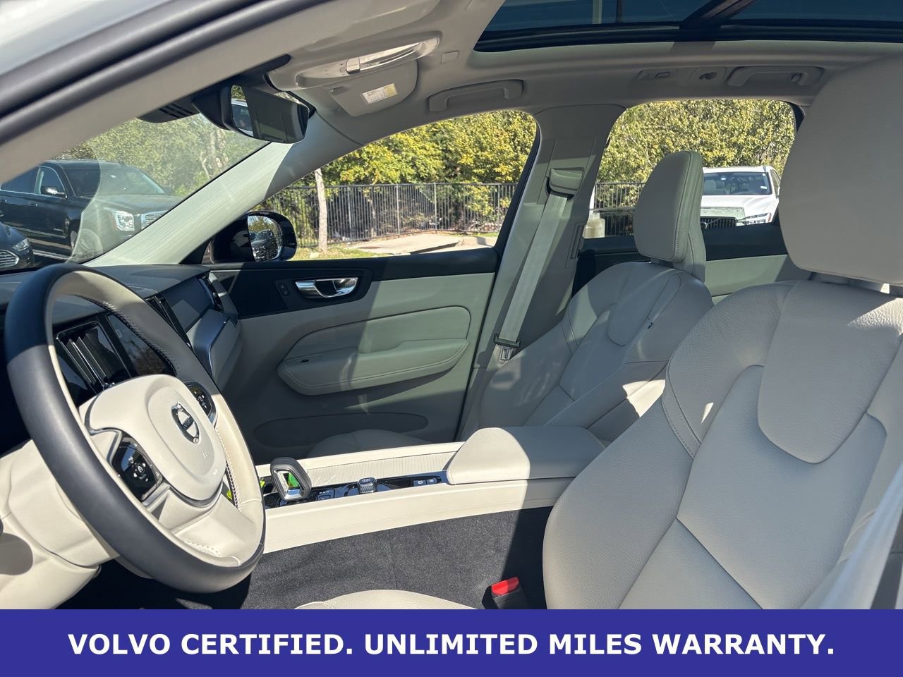 Certified 2024 Volvo XC60 B5 Core w/ Protection Package Premier image 17