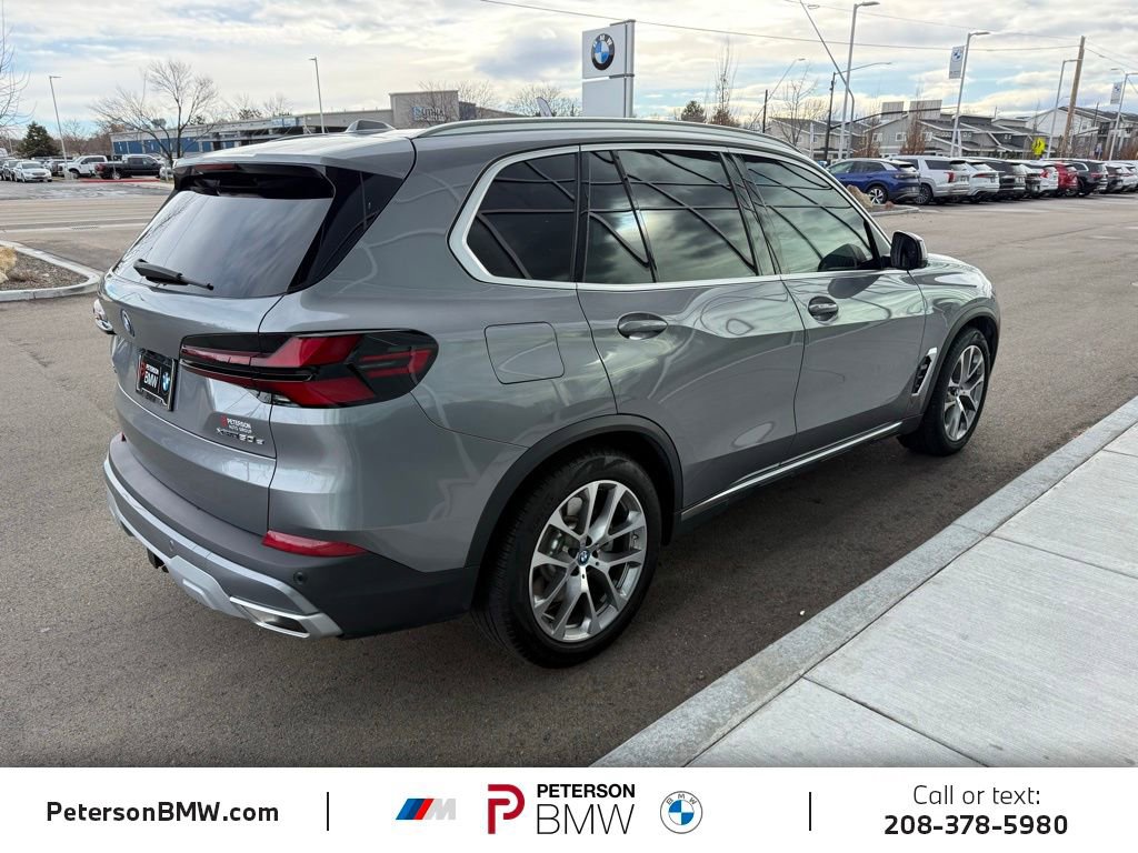 Used 2024 BMW X5 xDrive50e w/ Premium Package image 7