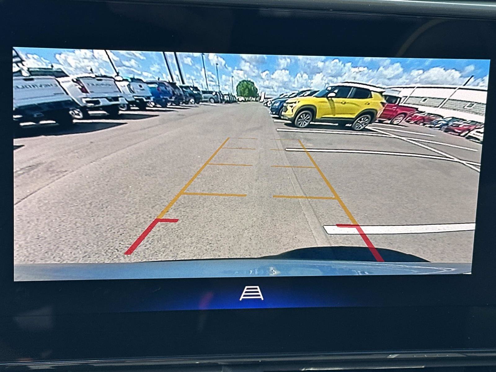 Certified 2024 Chevrolet Trax ACTIV w/ Sunroof Package FWD image 27