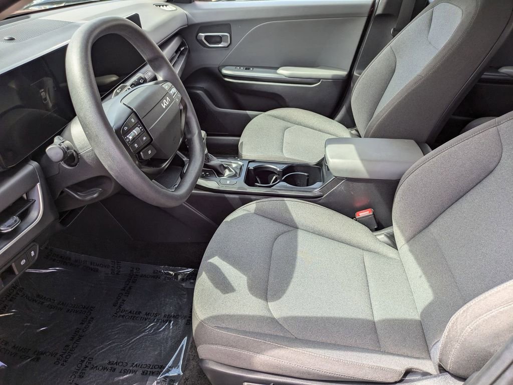 Used 2025 Kia K4 LXS image 22