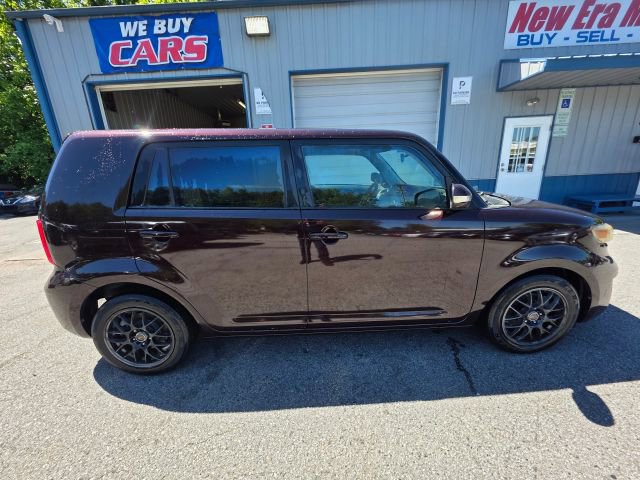 Used 2009 Scion xB FWD image 4