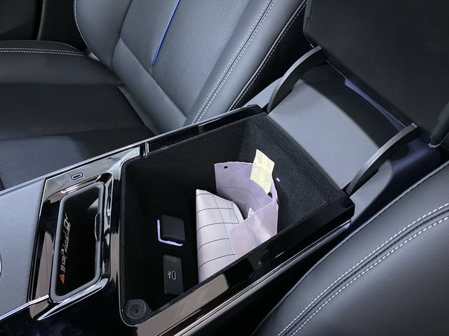 New 2025 Cadillac Lyriq Sport AWD/4WD image 25