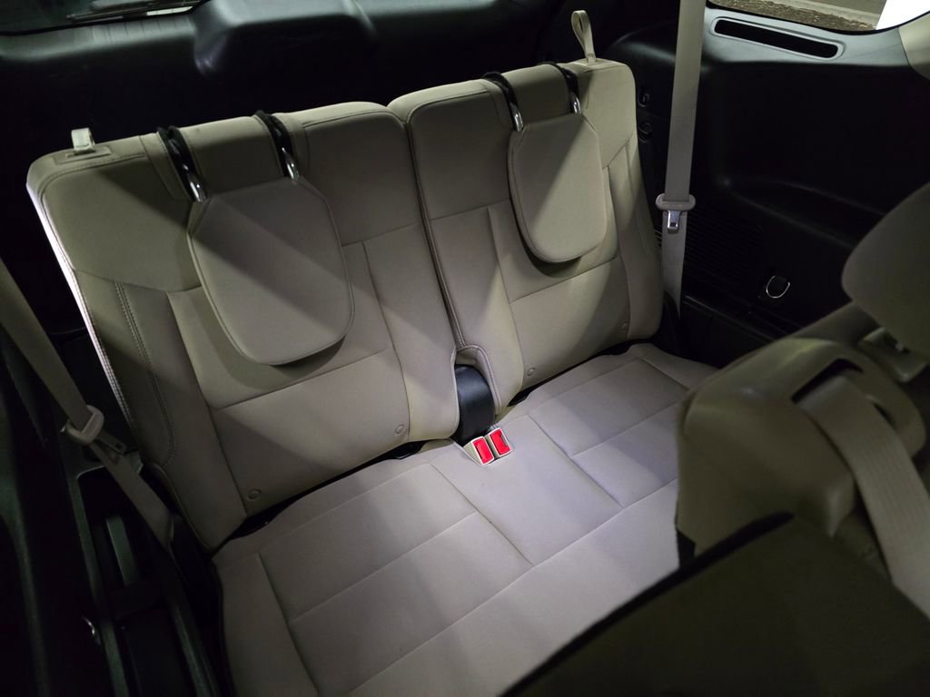 Used 2023 Ford Explorer 2WD image 36