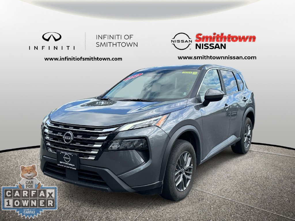 Certified 2026 Nissan Rogue SV AWD/4WD image 3