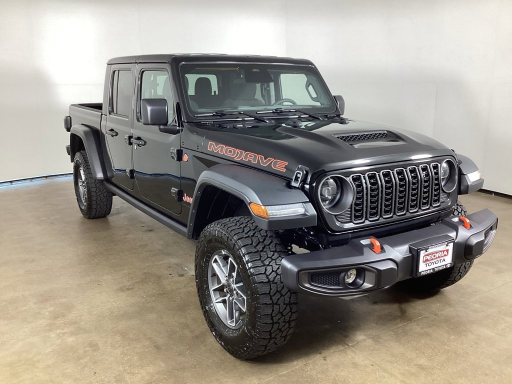 Used 2026 Jeep Gladiator Mojave AWD/4WD image 4