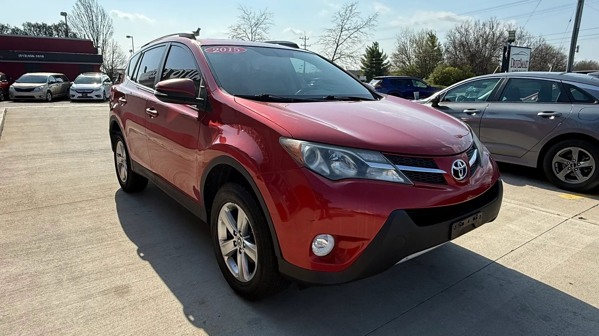 Used 2015 Toyota RAV4 XLE AWD/4WD image 2