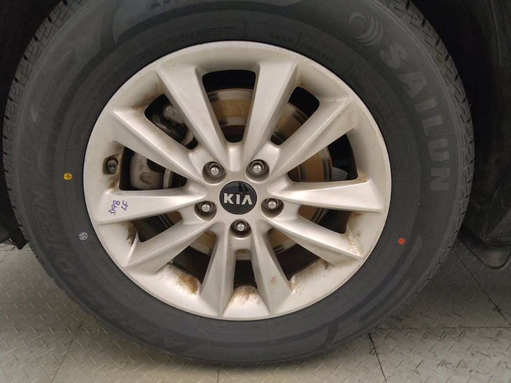 Used 2019 Kia Sorento FWD w/ LX Convenience Package image 31