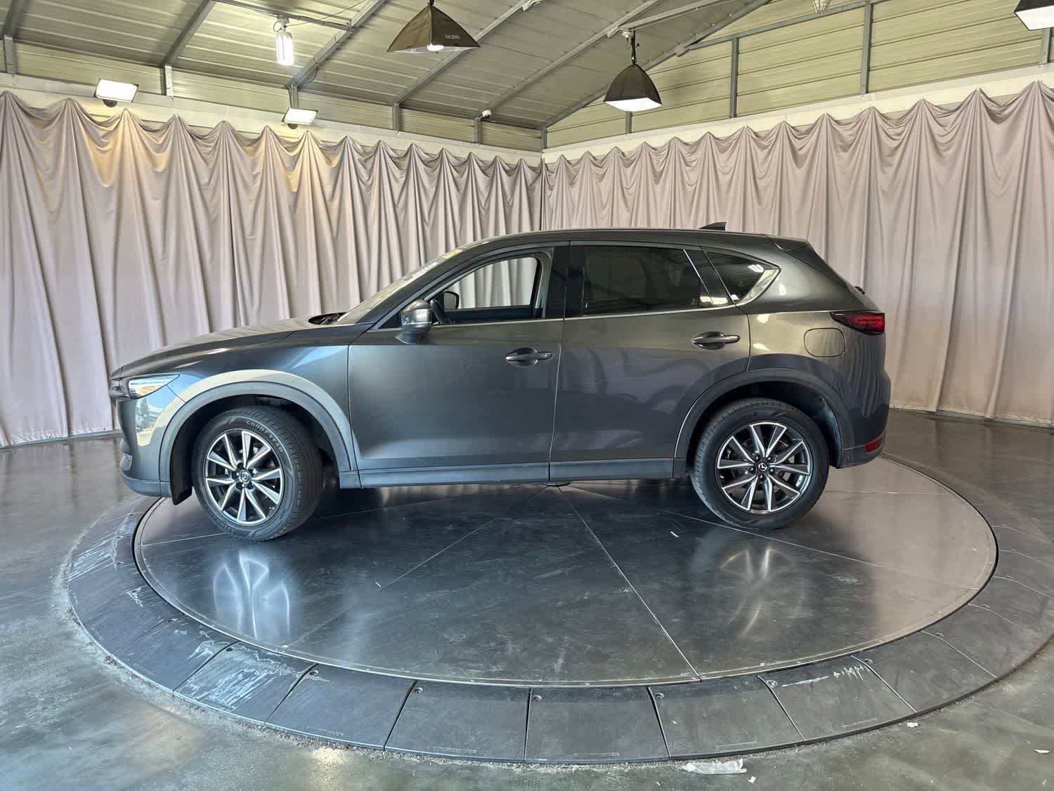 Used 2017 MAZDA CX-5 Grand Touring w/ Premium Package FWD image 8