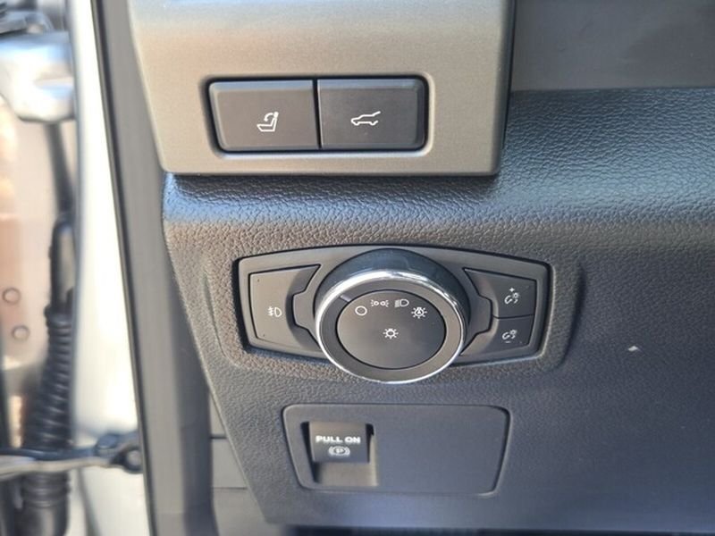 Used 2021 Ford Expedition XLT RWD image 28