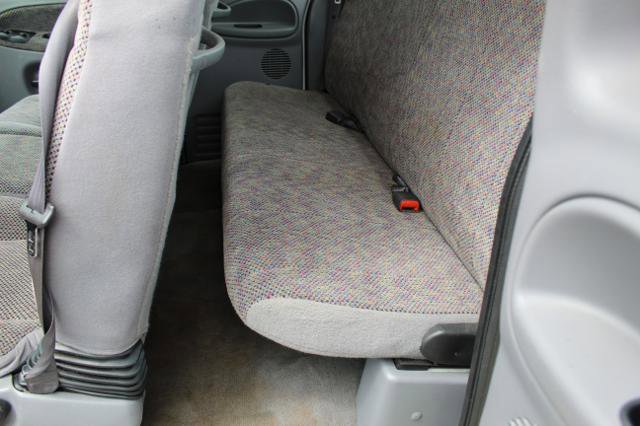 Used 1999 Dodge Ram 2500 Truck 2WD Quad Cab image 12
