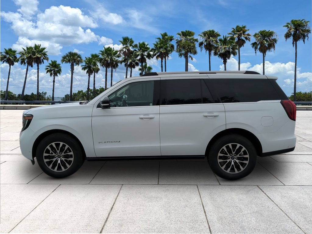Certified 2025 Ford Expedition Platinum AWD/4WD image 4