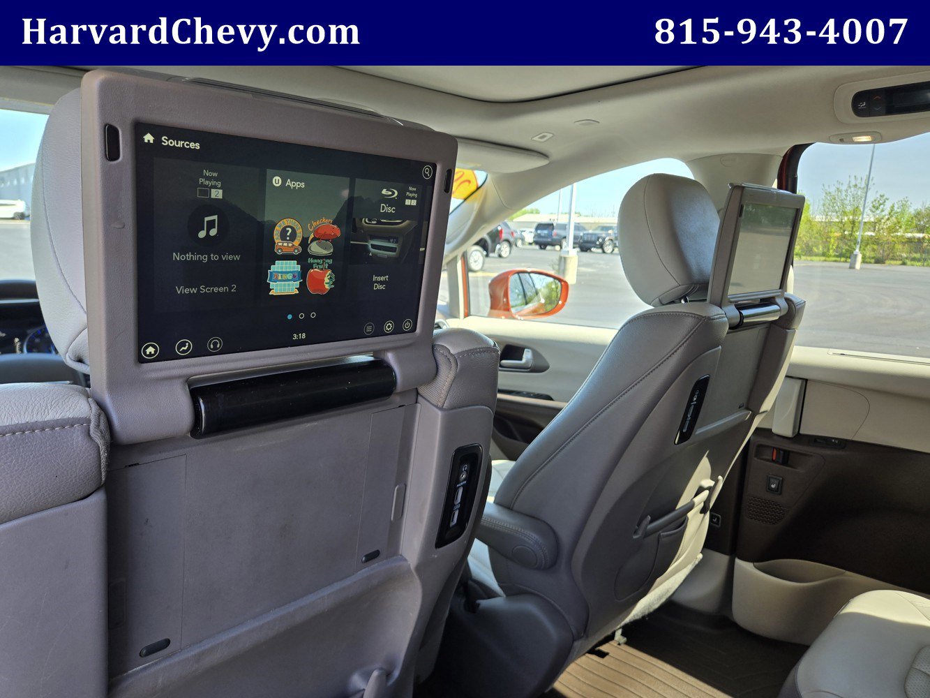 Used 2018 Chrysler Pacifica Touring-L Plus w/ Advanced Safetytec Group FWD image 33