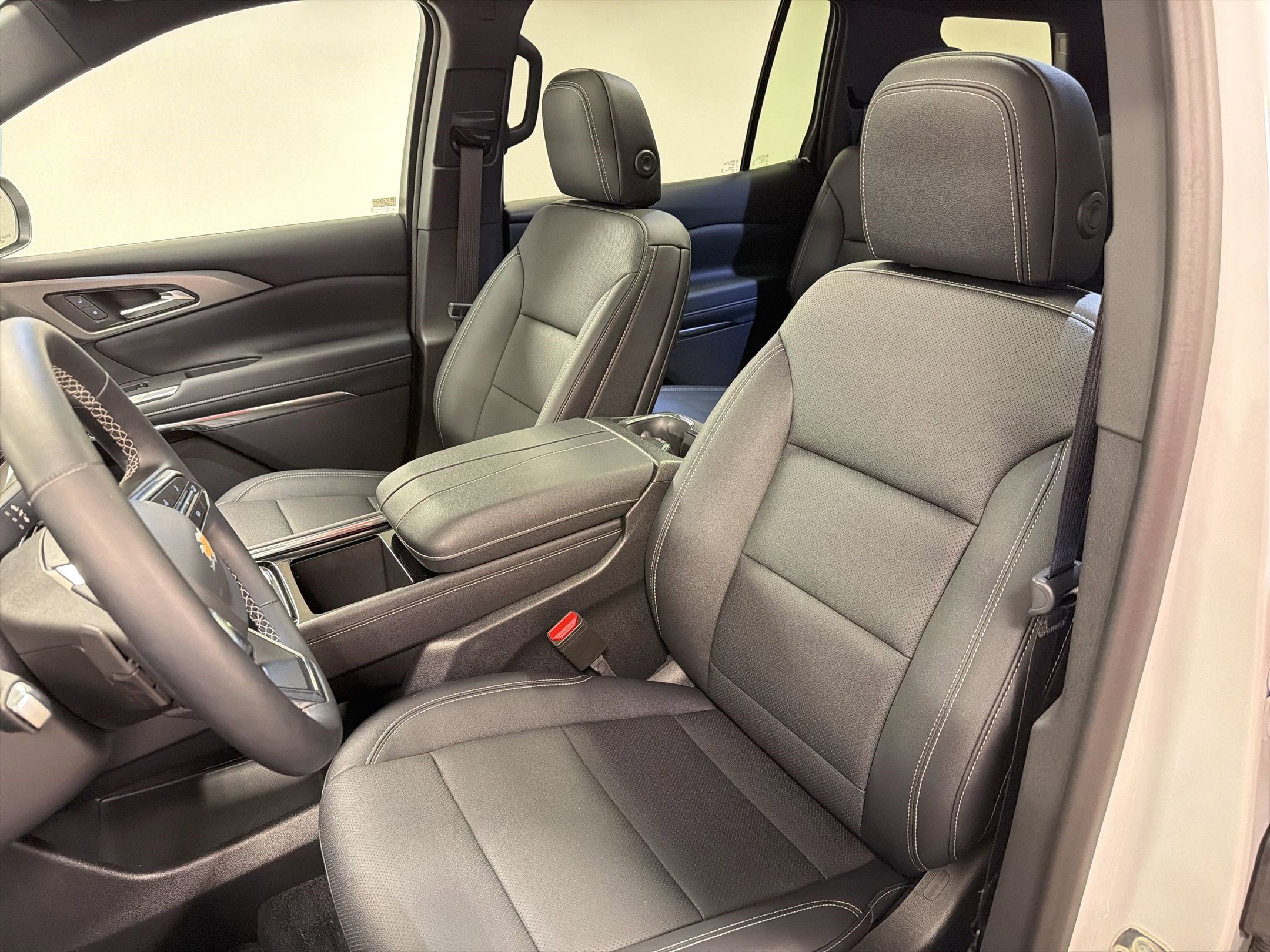 New 2026 Chevrolet Traverse LT w/ Sun and Wheel Package image 22